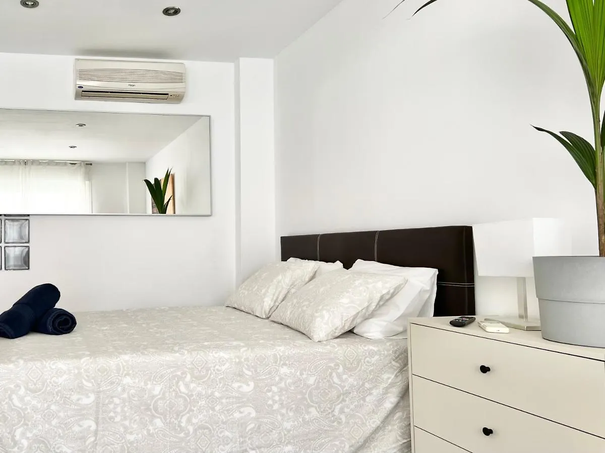 Apartamentos Varela 14 Malaga Apartment