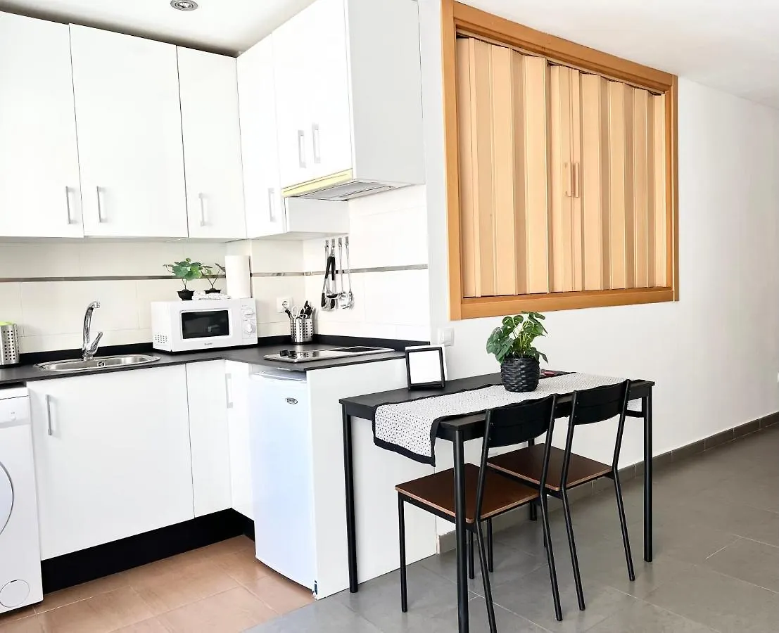 Apartamentos Varela 14 Malaga 0*,  Spain